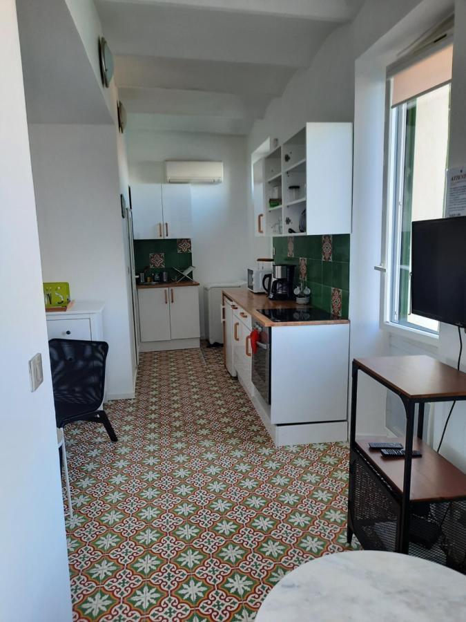 Cabanon De Malmousque Villa Marseille Luaran gambar